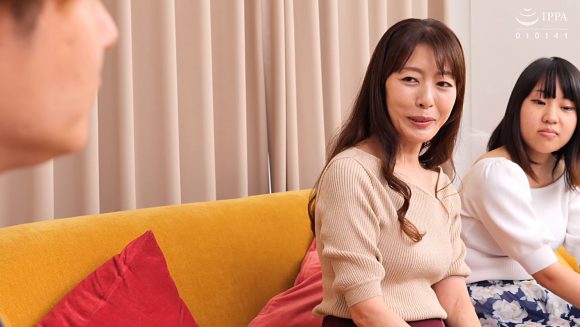 娘の旦那に性の対象で見られてしまう真田まゆみさん52歳