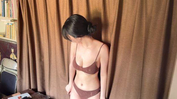 [TrendyMediaToday.com] 高校退学で話題になったちーまきさん(19)の新乳グラビア part5 {file_size} {filename}